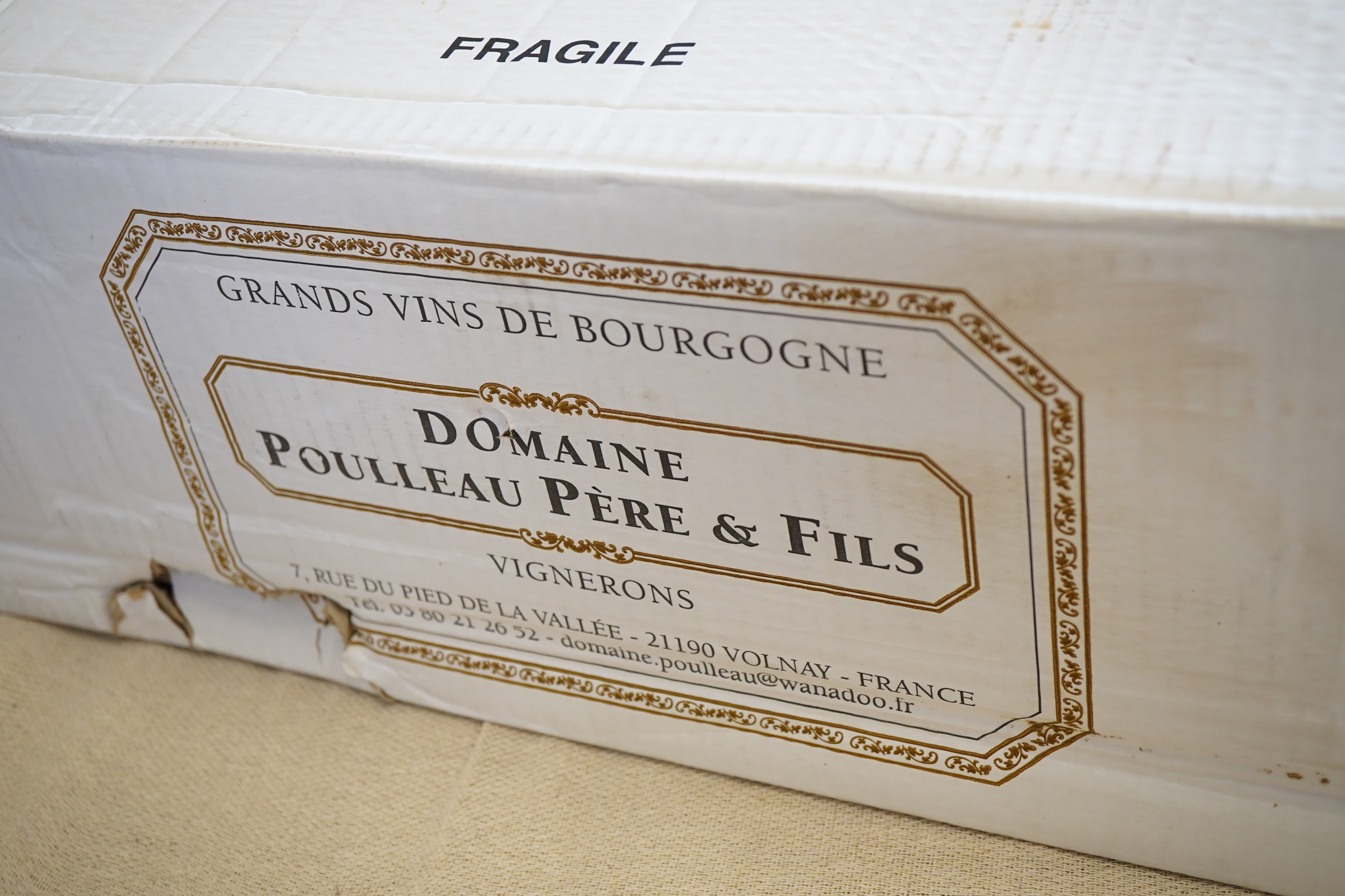 Domaine Poulleau Pere et Fils, Chorey-lès-Beaune, 2010
